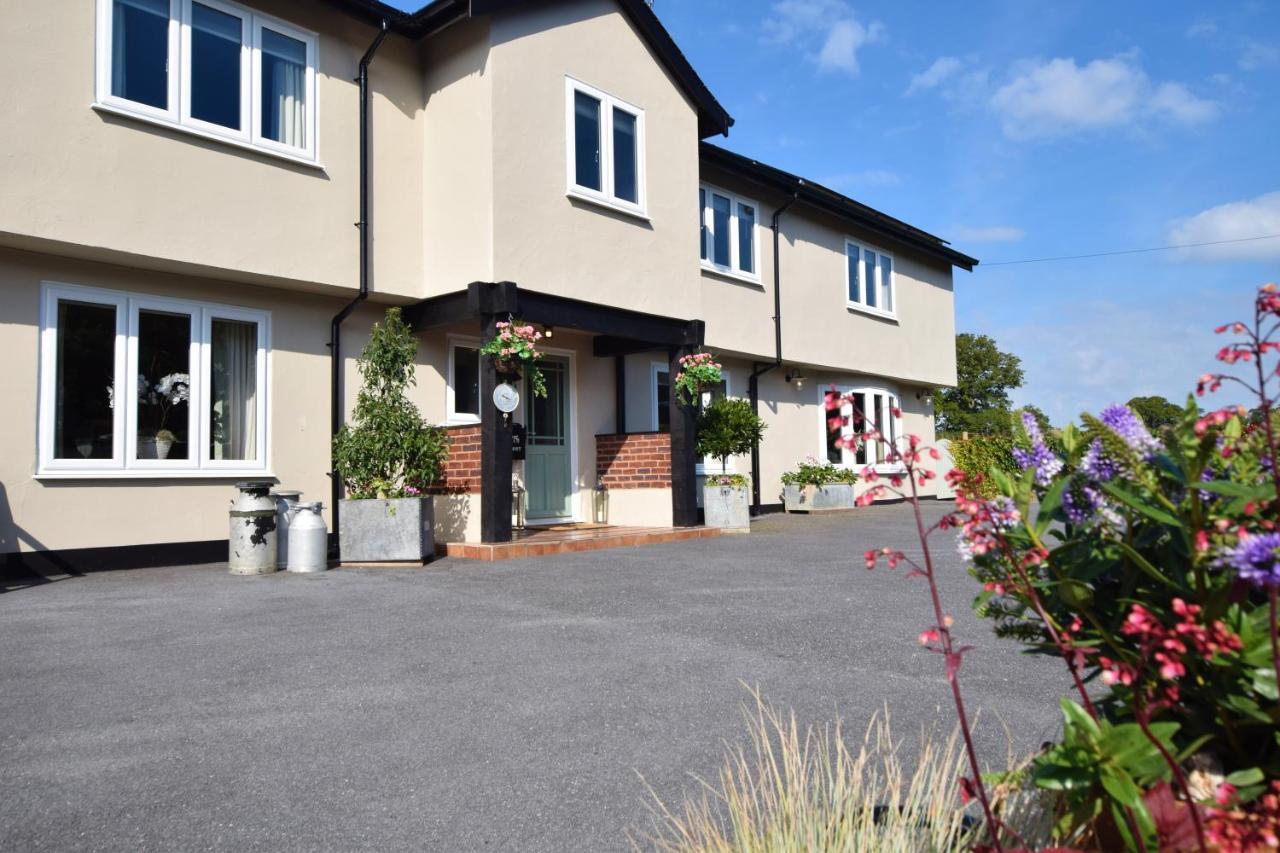The Old Dairy B&B Lympstone Esterno foto